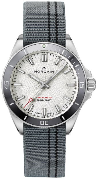 Norqain Herrklocka NN1001SC3CA/GL101/15GBF Adventure Vit/Läder Ø40 - Norqain